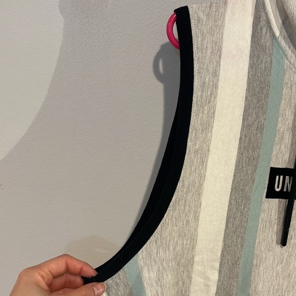 Vox Populi Sleevless "Unbothered" Hoodie in Sz - X-Large - Picture 5 of 11